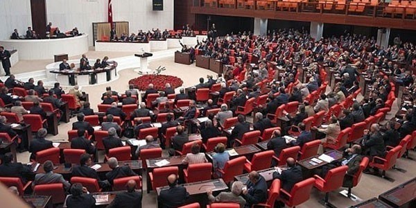 TBMM'nin çalışmalarına ara vermesine dair karar