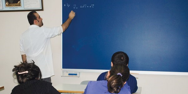 3 ayda 43 dershane kapısına kilit vurdu