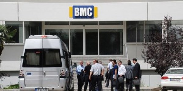 BMC'nin sat ihalesi ertelendi