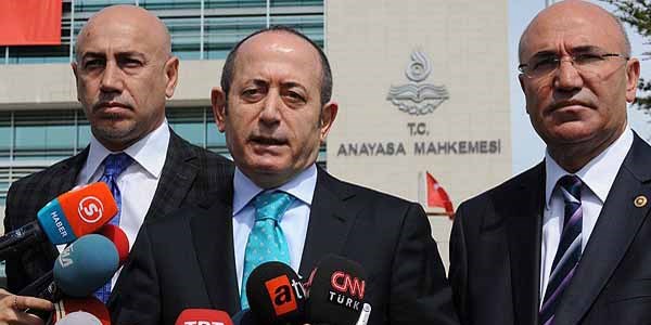 CHP internet yasas iin AYM'ye bavurdu