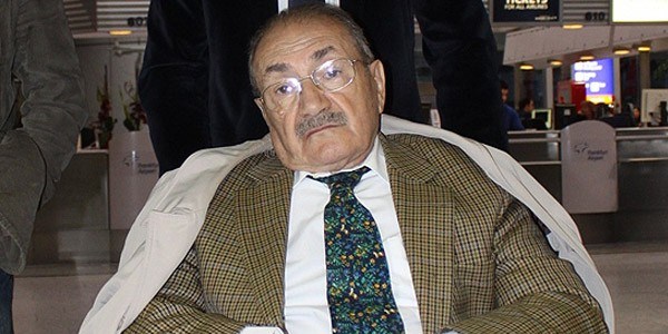 DEP'in kurucusu Kaya, Türkiye'ye döndü