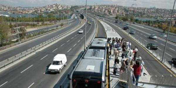 TÜBİTAK metrobüse el atacak