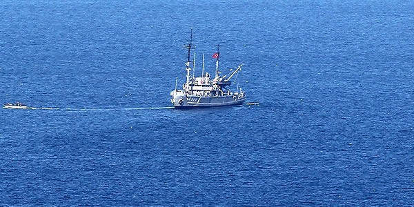 Şehit pilotu arama çalışmaları sürüyor