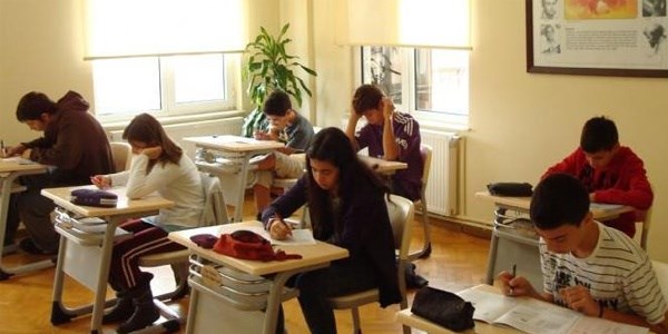 Günde 1 saat çalışarak İngilizce öğrenmek mümkün