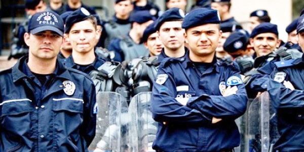 40 bin polise erken yer deitirme