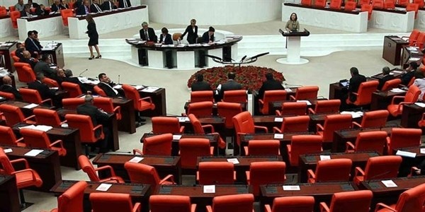 İnternete 'tekzip' geliyor