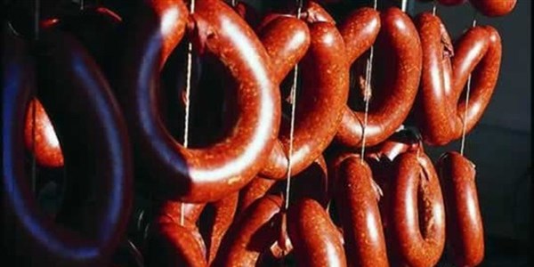 Kasaplar köfte, sucuk ve tavuk satamayacak
