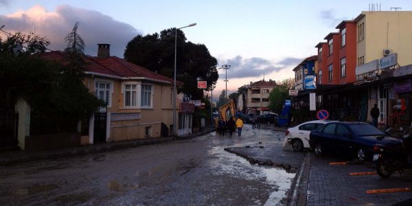 Gökçeada'yı sel vurdu!