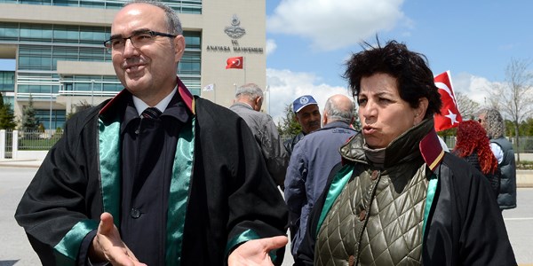 Avukatlar AYM Başkanı Kılıçla görüştü