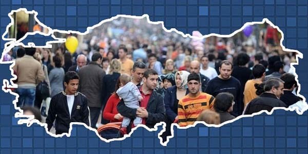 Türkiye'nin yüzde 13,5'i geniş aile
