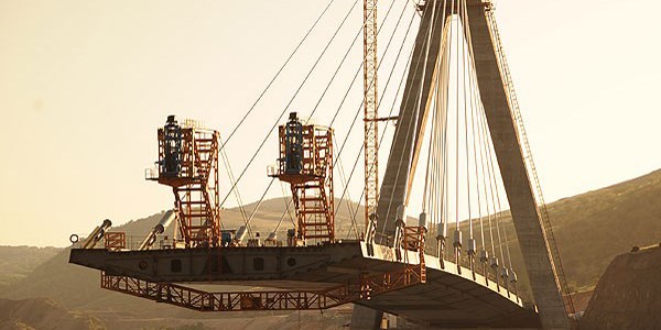 En uzun üçüncü köprüde sona yaklaşılıyor
