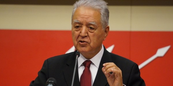 CHP'de 'Metin Feyzioğlu' gerginliği