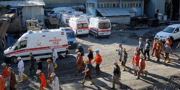 Türk Eğitim Vakfı madenci yakınlarına burs verecek