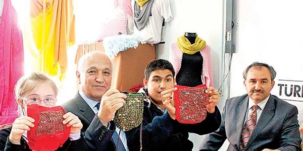 Engelli çocuklar meslek sahibi oldu