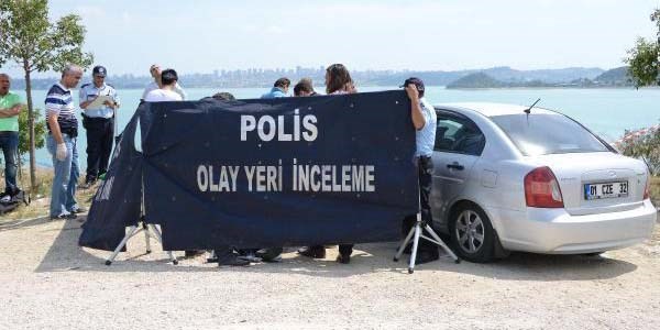 Otomobilde cesedi bulunan öğretmen intihar etmiş