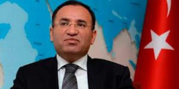 Bozdağ: Sanki aşure çorbası yapıyorlar