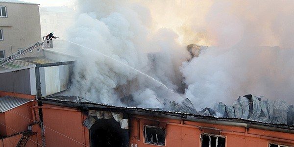 Büyükçekmece'de fabrika yangını