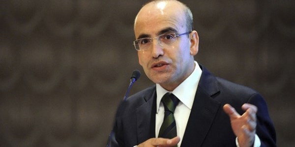 Şimşek: Herkes kamu peşinde ama..