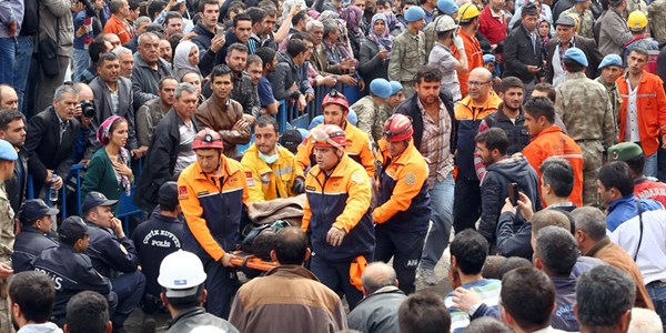 Vakıf üniversitelerinden Soma'ya yardım eli