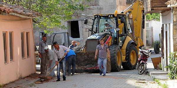 Gkeada'da hasar tespit almalar tamamland