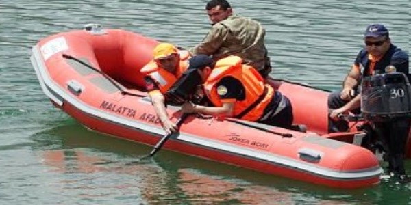 Kayıp liselinin cesedi gölde bulundu