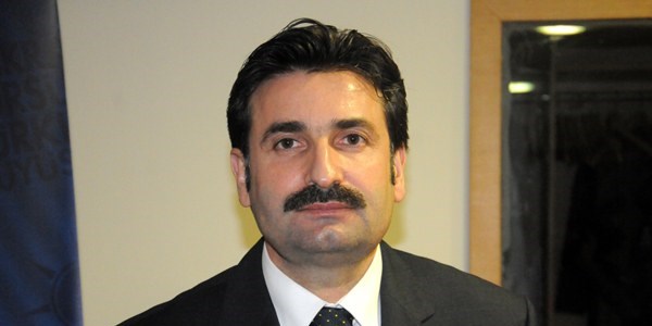 Vekil'e bak... Öğretmenler sözlüyle alınsın
