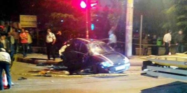 Üniversite öğrencileri kaza yaptı: 1 ölü, 4 yaralı