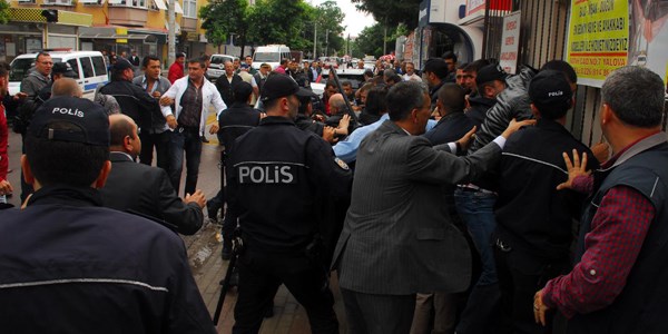 Yalova'da 'evet' mührü çalındı