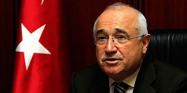 Çiçek'ten komisyon için 'yeni üye' yazısı