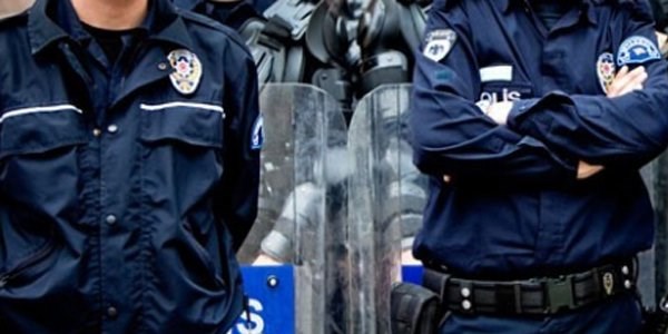 İstanbul'da terör operasyonu: 14 gözaltı