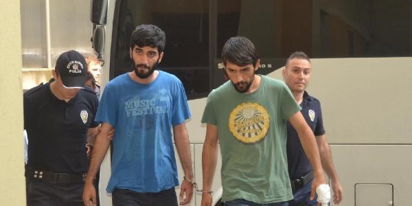 Üniversiteyi işgal eden öğrenciler serbest bırakıldı