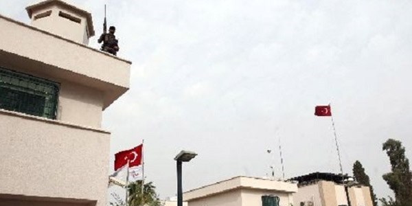Konsolos dahil 48 kişi IŞİD'in elinde