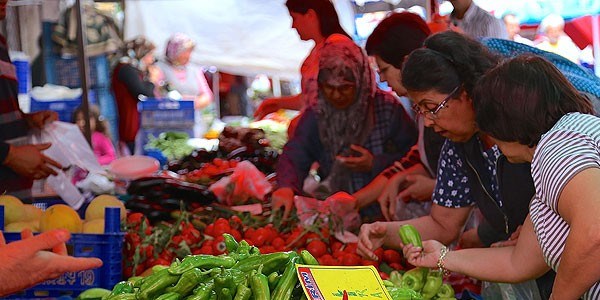Ramazan'da sebze meyve fiyatları el yakacak