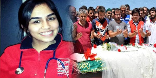 Çalıştığı ambulansla son yolculuğuna uğurlandı
