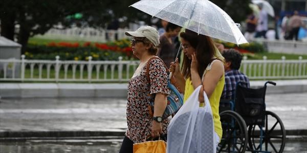 İstanbul'a metrekareye 50 kg yağış düştü