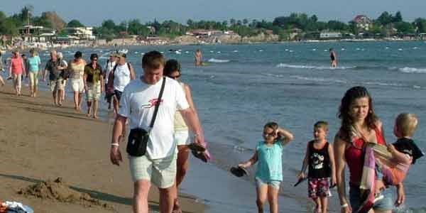 Tatil için 1 milyon kişi evinden uzaklaşacak