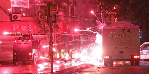 Okmeydanı'da gergin gece