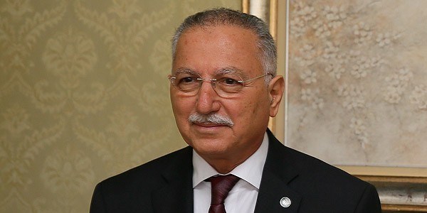 CHP ve MHP, İhsanoğlu'nu pazar günü bildiriyor