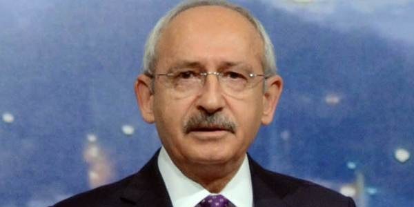 İhsanoğlu'nun adaylığı için ilk imza Kılıçdaroğlu'ndan
