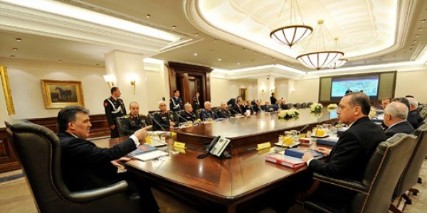 MGK'nın gündeminde 3 sıcak konu