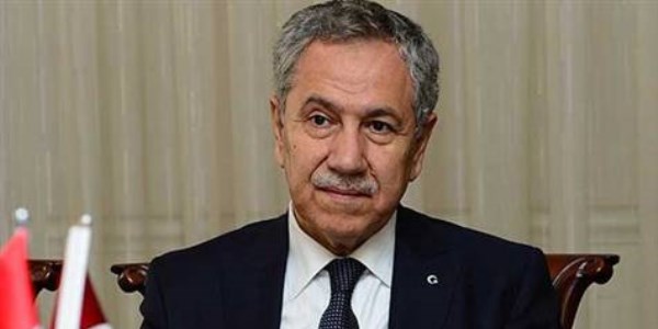 Arınç'tan İhsanoğlu'na ağır eleştiri