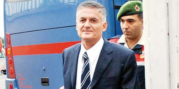 Tahliye oldu ama çıkamadı