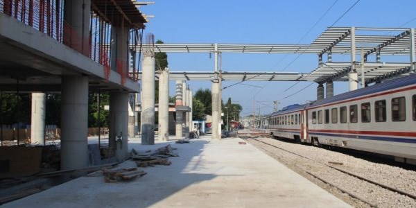 Çöken istasyon açılışa yetişemeyecek