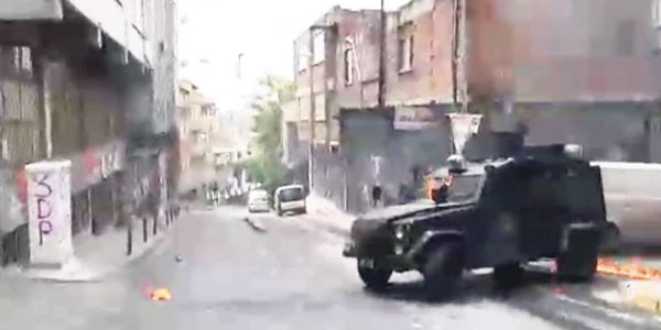 Polis uyarıya rağmen ateş etmiş