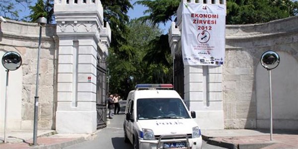 2 yıldır tutuklu öğrenciler serbest