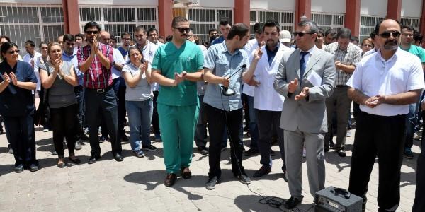 Sivas'ta 3 doktorun darbedildiği iddiası