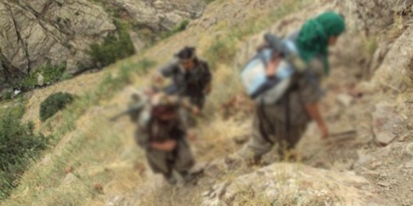 PKK'llar PKK'nn elinden asker kurtard