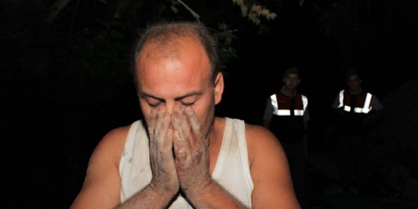 Madende toprak kayması: 2 ölü
