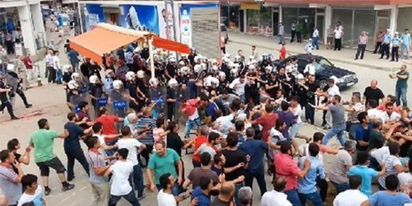 Hopa'da iftar gerginliği: 6 yaralı