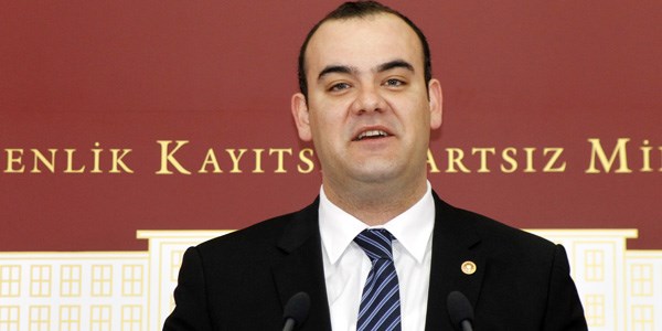 Soruşturma komisyonuna yeni üye